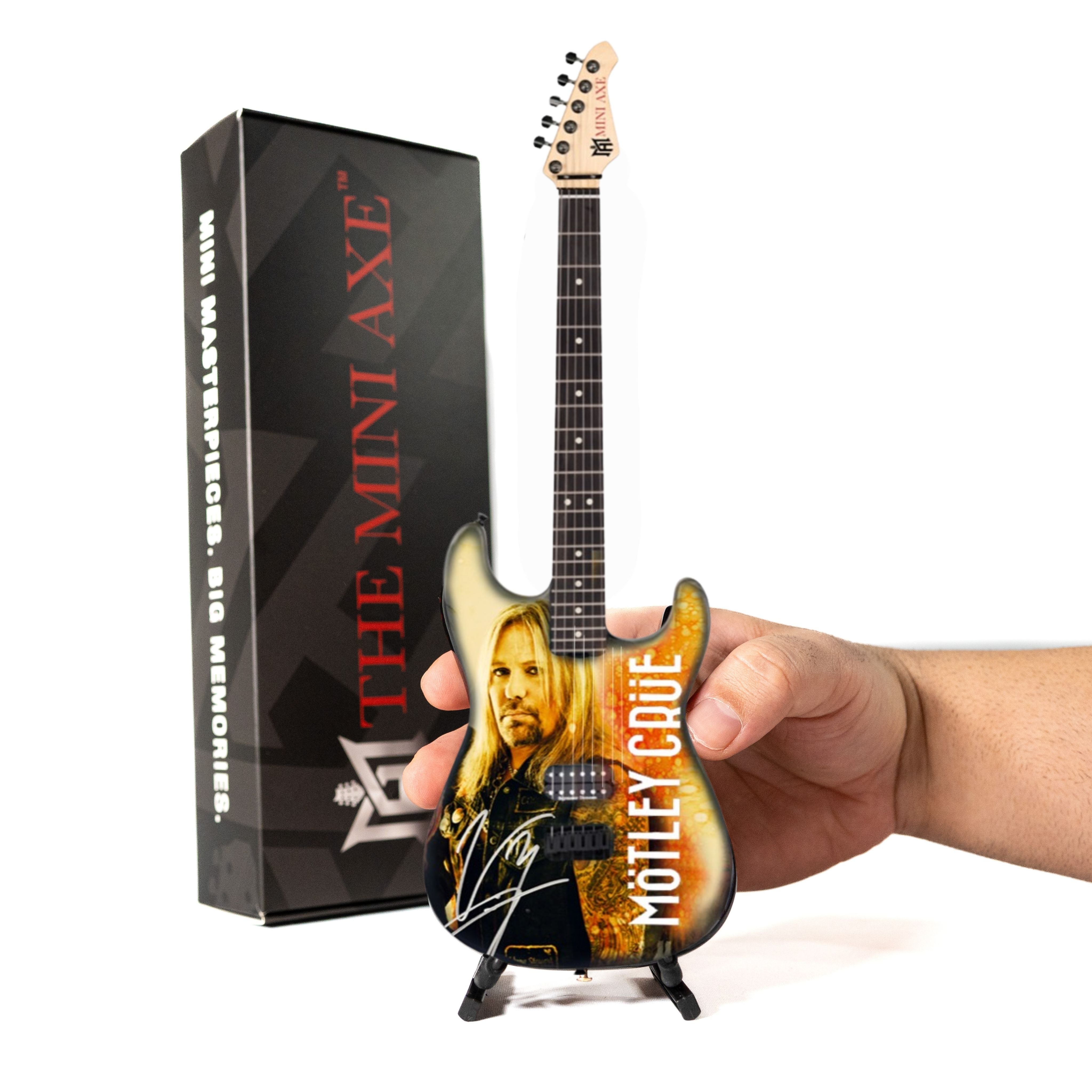 The Mini Axe – Merch Showroom